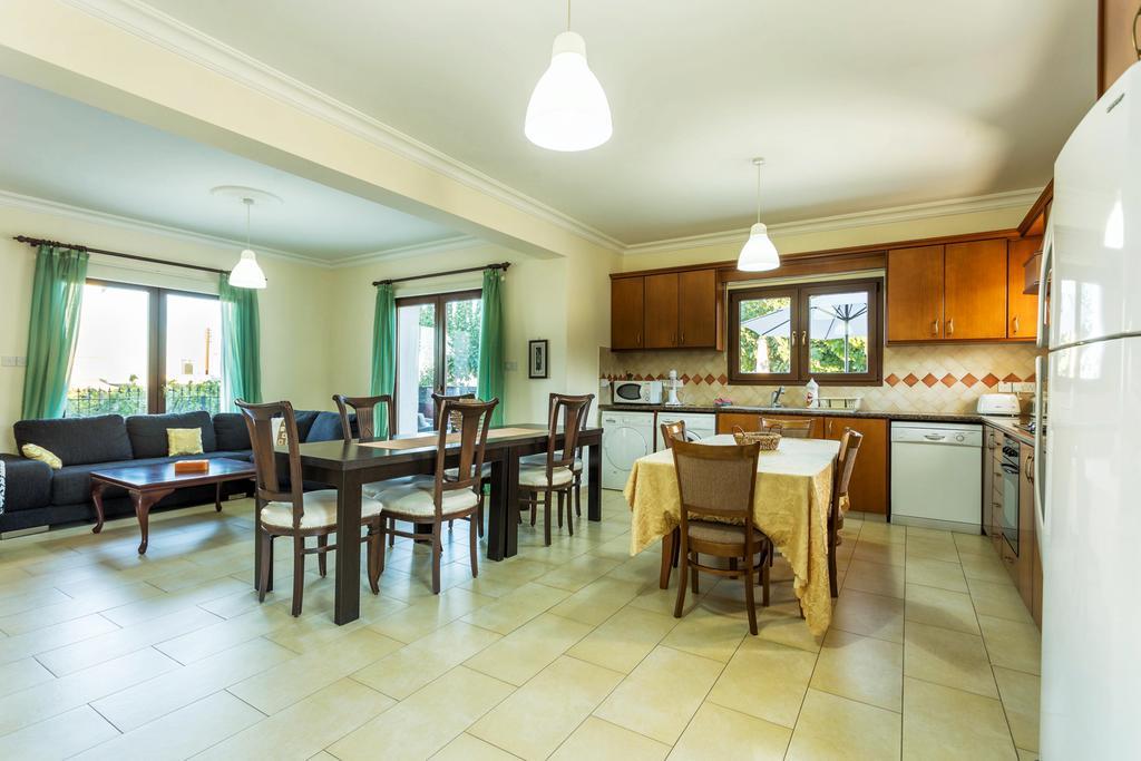 Villa Nikolina Dhrousha المظهر الخارجي الصورة